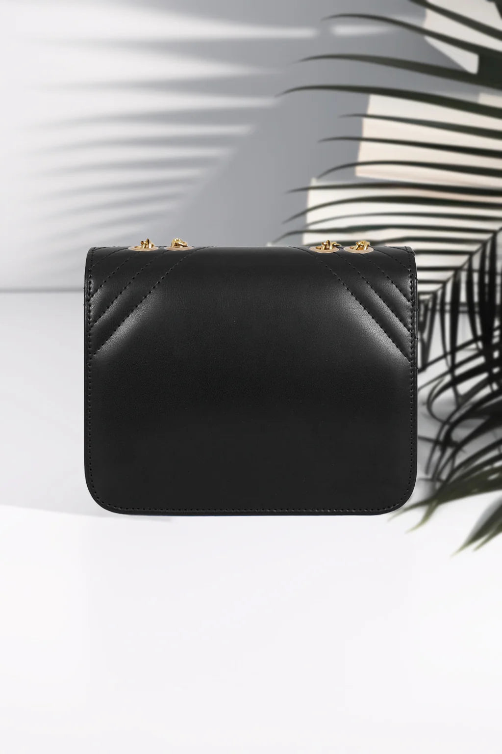 Culture Shoulder Bag ChevronFlap - Black