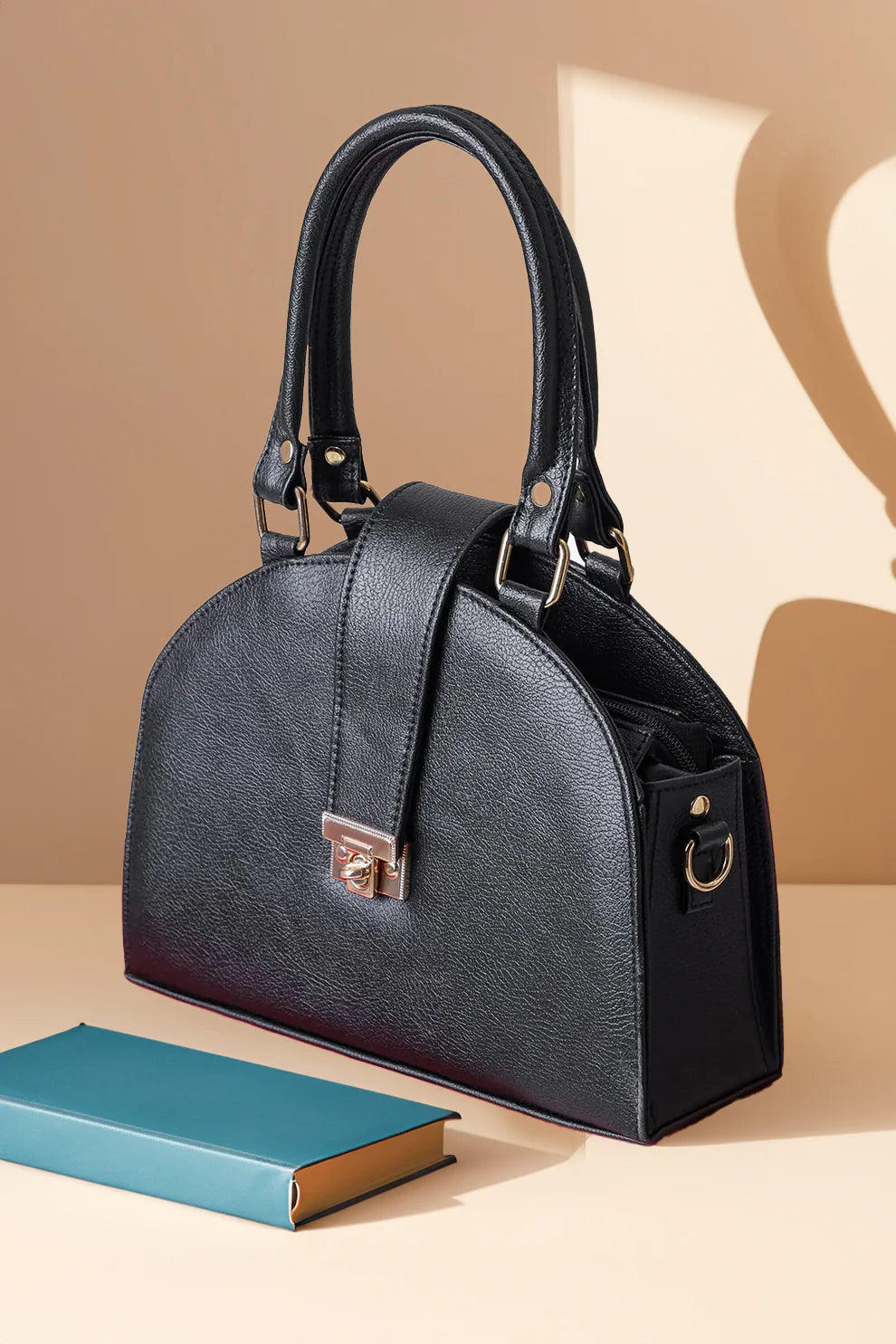 Culture HandBag D-Box Black