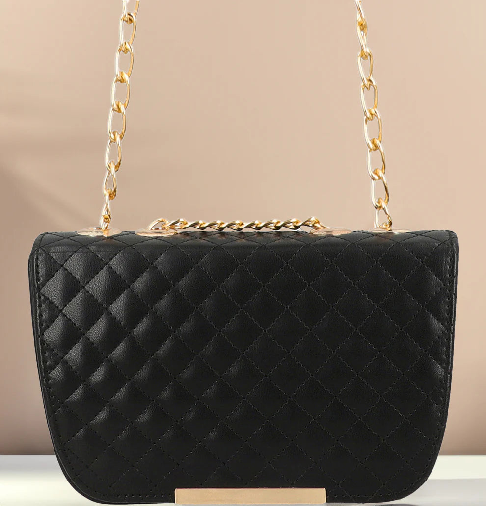 Culture Shoulder Bag Quilted Charm - Black