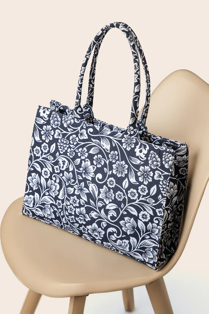 Culture Canvas Tote Black Patels