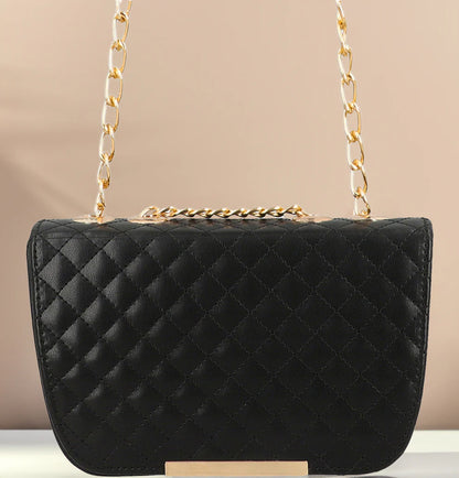 Culture Shoulder Bag Quilted Charm - Black