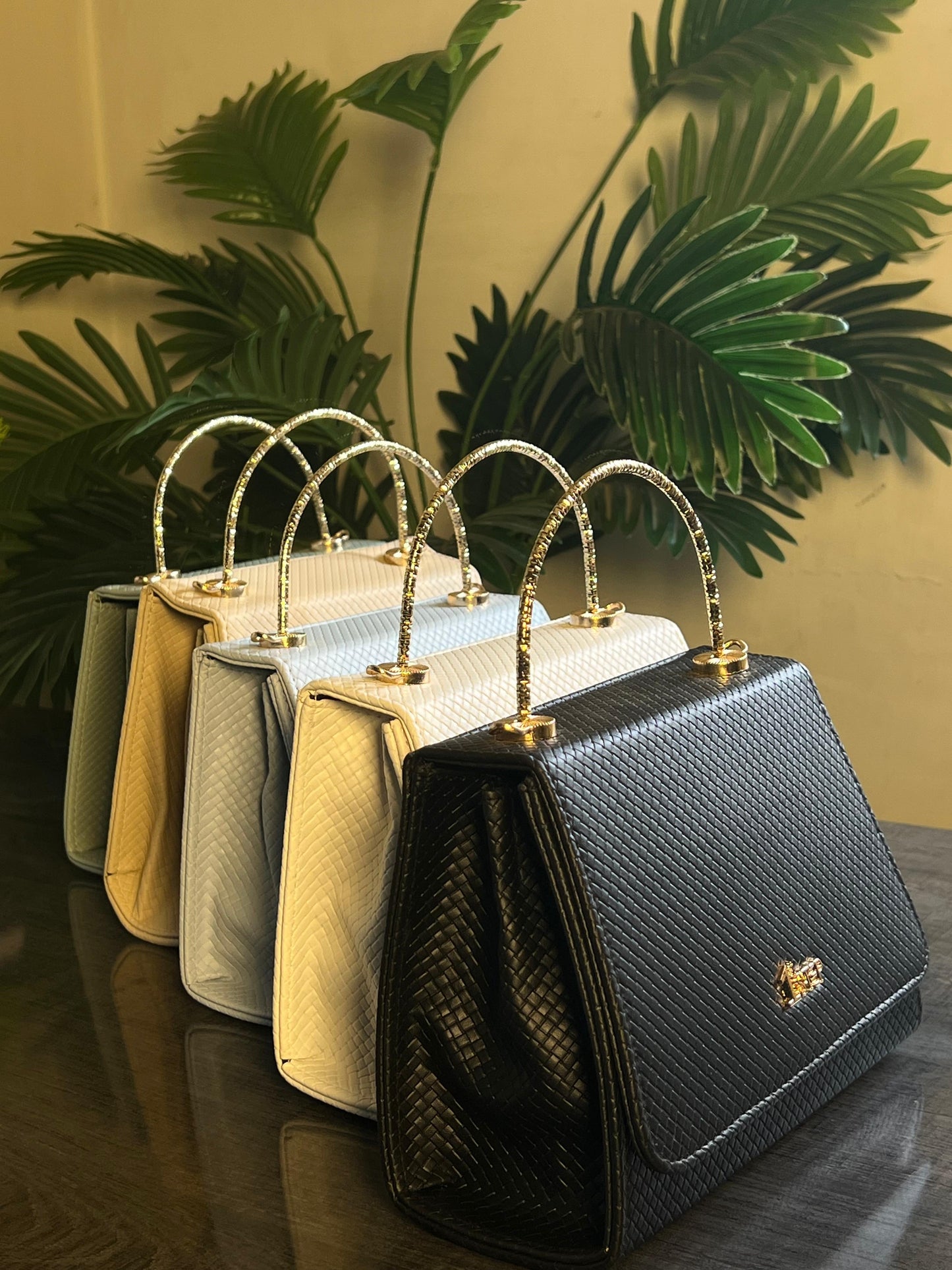 Culture 1st-Step Handbag Midnight Weave |  Black-White-Skyblue-Beige-Lightgreen